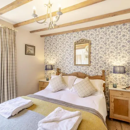 2 Bed In Oc-w014 Whitby