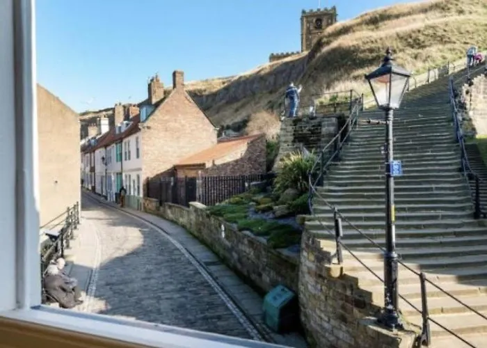 2 Bed In Oc-w014 Holiday home Whitby