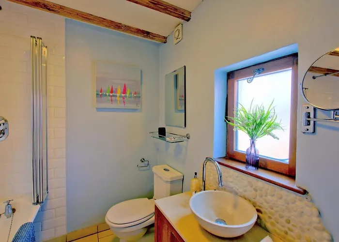 2 Bed In Oc-w014 Holiday home Whitby